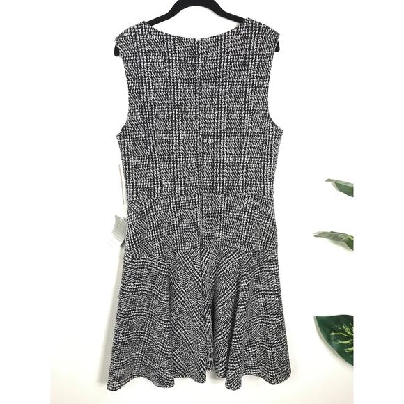 Eliza J NWT Navy Blue White Textured Dress Simple Cute Feminine Women's 14 Guest - Picture 6 of 11